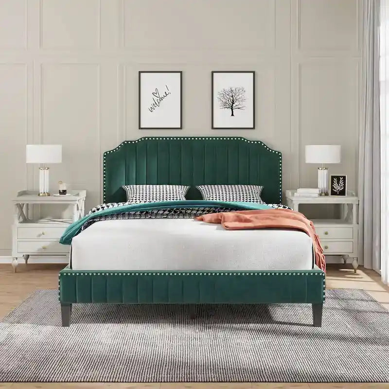 3-Piece Bedroom Set with Curved Linen Upholstered King Bed and Two Nightstands